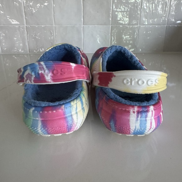 Crocs Classic Clogs Tie-Dye Blue Fur Lining Women 9/Men 7‎ Colorful - Picture 3 of 8